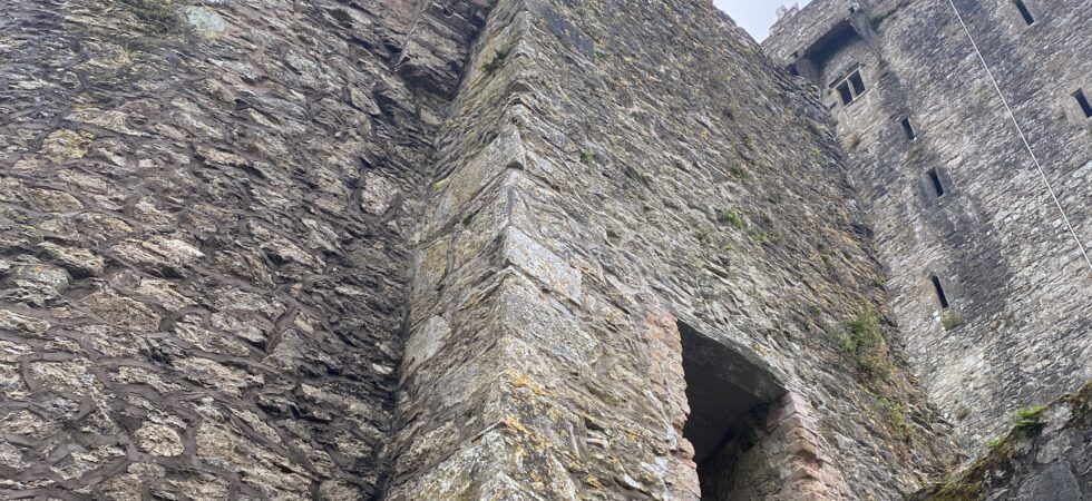 A stone tower of Ma'tallon, looking from the base to the top
